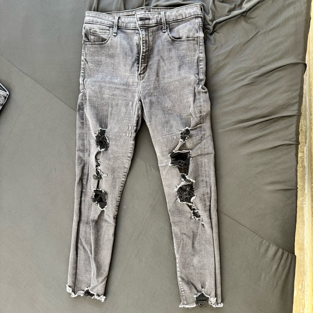 Abercrombie & Fitch Distressed Black Skinny Jeans